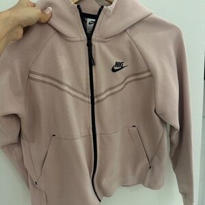 Nike sportswear set